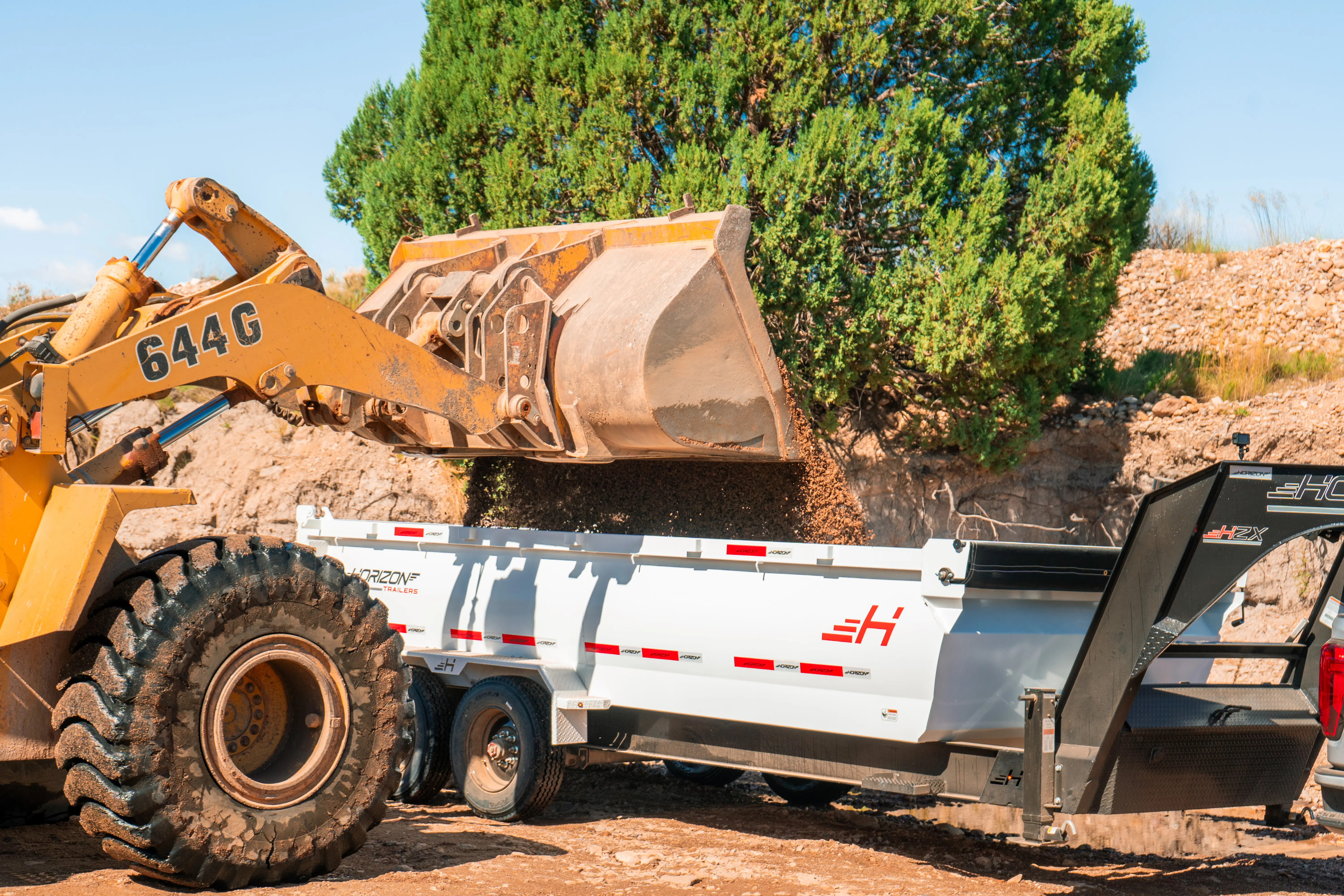 horizon trailers img